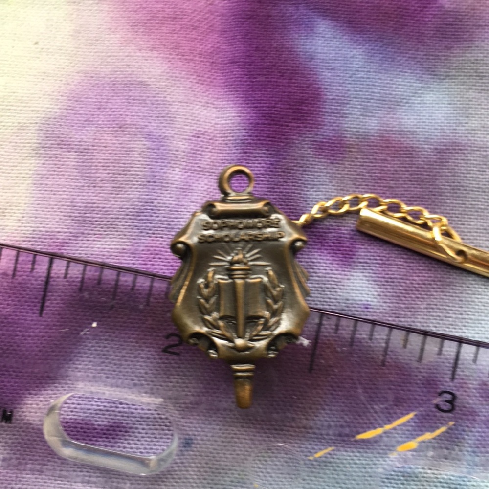 Sophomore scholarship pin. 68
